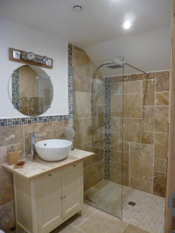 Bed and Breakfast Le Moulin De Cors Oulches Экстерьер фото